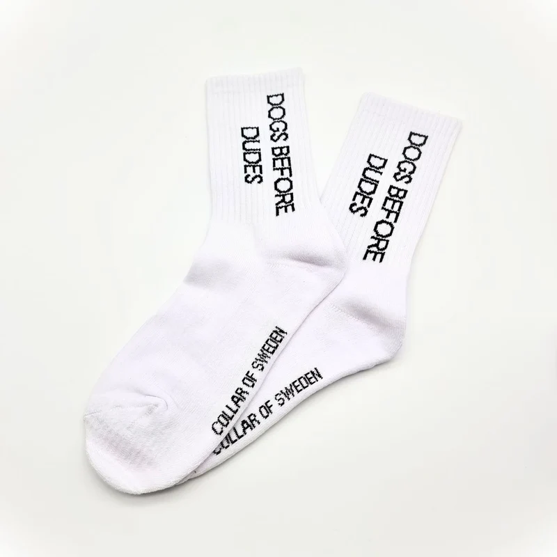 Calcetines de tubo blanco - Dogs Before Dudes