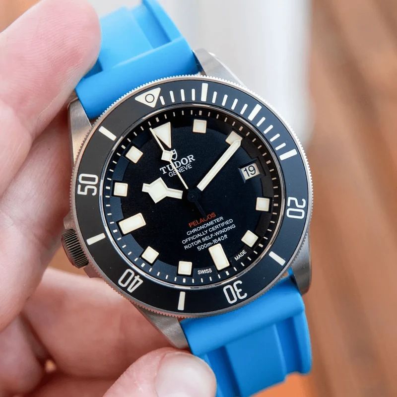 22mm Universal Miami Blue Rubber Strap