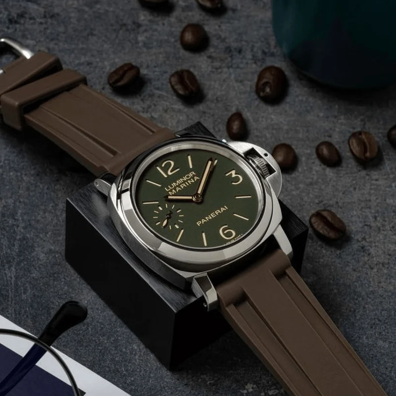 24mm Brown Rubber Strap