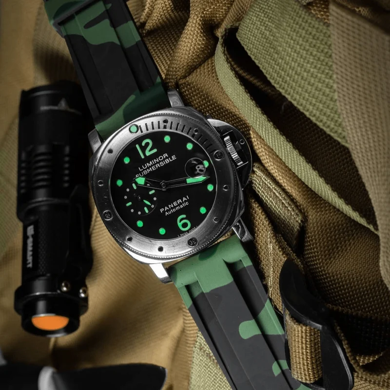24mm Green Camo Rubber Strap