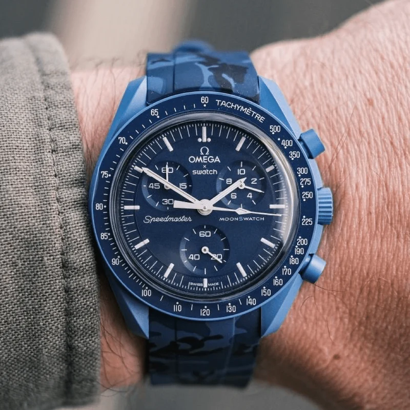 20mm Curved Ended Blue Camo Rubber Strap