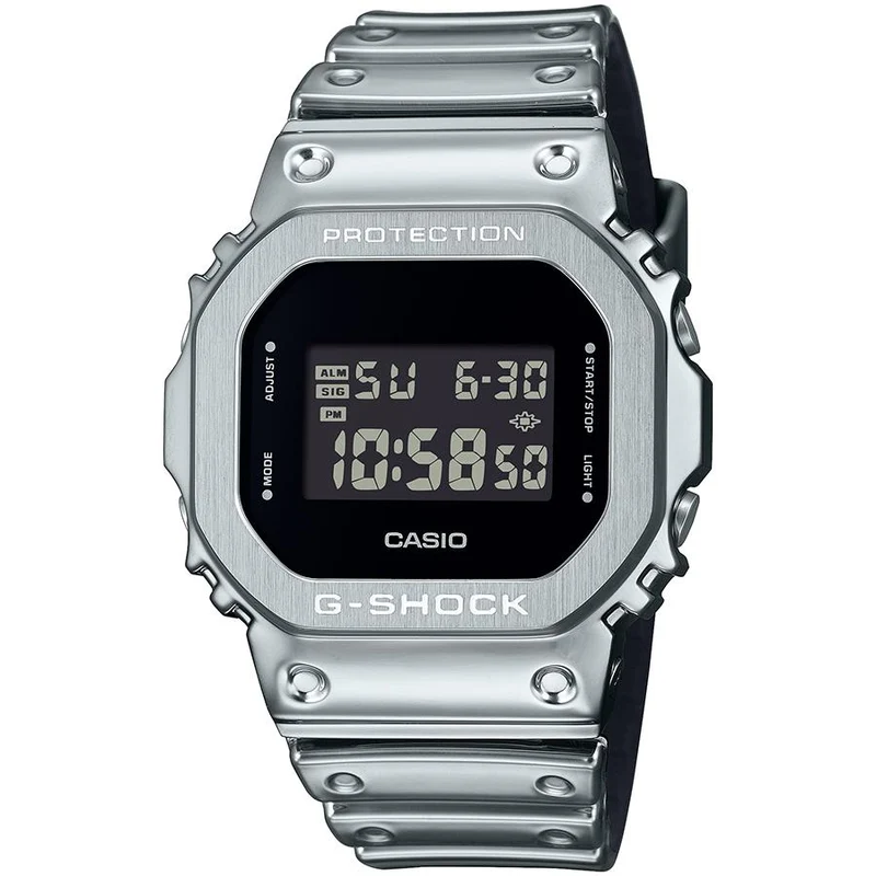Reloj de pulsera digital cuadrado para hombre CASIO G-SHOCK GM-5600YM-8JF JDM, color plata metalizado fino.