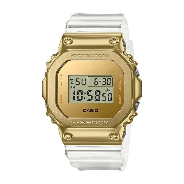 GM-5600SG-9JF CASIO G-SHOCK G-SHOCK Reloj esqueleto con bisel metálico dorado para hombre
