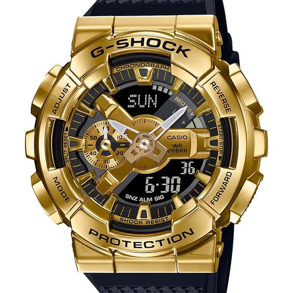 Reloj CASIO GM-110G-1A9JF G-SHOCK con bisel metálico dorado para hombre