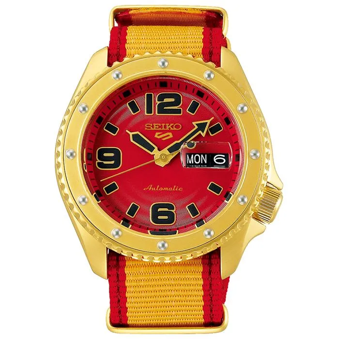 Reloj mecánico de nailon para hombre Seiko 5 Sports Street Fighter V Collaboration Edición Limitada Zangief SBSA084