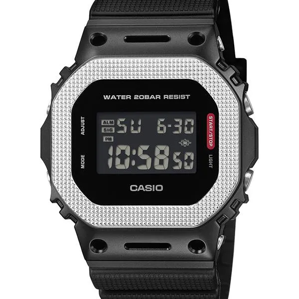 Reloj CASIO G-SHOCK GM-5600BM-1JF para hombre